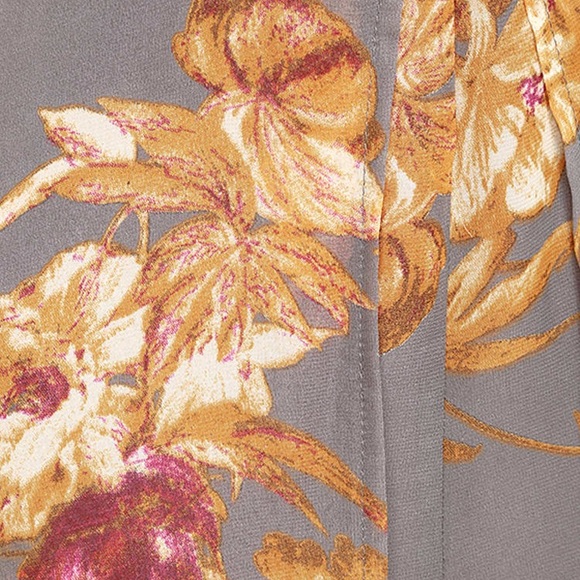 LULU’S | Fine & Dandelion Grey Floral Print Romper - Picture 5 of 8